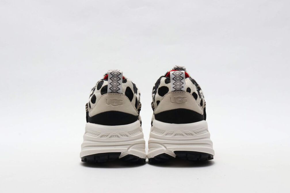 UGG® 公式【 CA805 ダルメシアン|CA805 Dalmatian| 194715376984